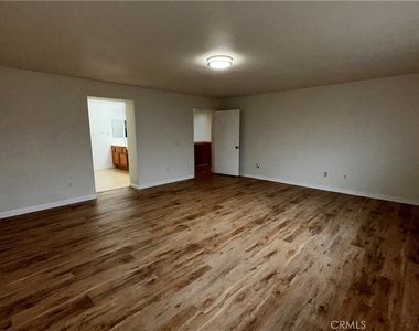 14560 Phoenix Street - Photo Thumbnail 10