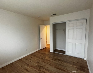 14560 Phoenix Street - Photo Thumbnail 13