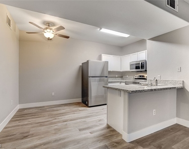 2181 Hussium Hills Street - Photo Thumbnail 6