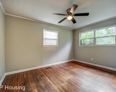 3815 Barry Avenue - Photo Thumbnail 15