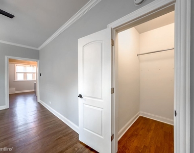 1130 Maple, Unit 6 - Photo Thumbnail 17