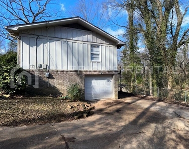 960 Martinwood Road - Photo Thumbnail 1