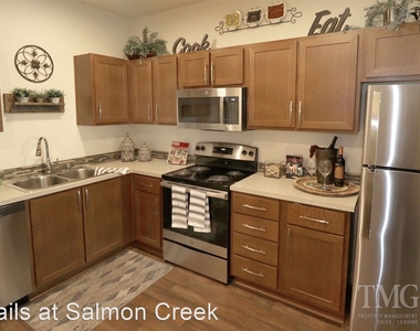 13816 Ne Salmon Creek Ave - Photo Thumbnail 3