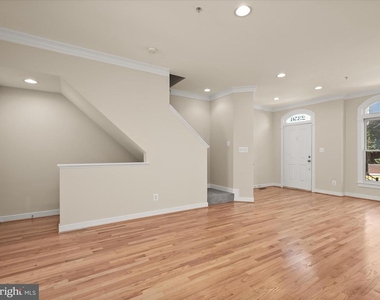 2356 Cobble Hill Ter - Photo Thumbnail 3