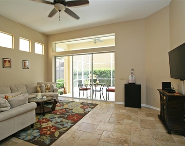 8424 Saint Marino Boulevard - Photo Thumbnail 8