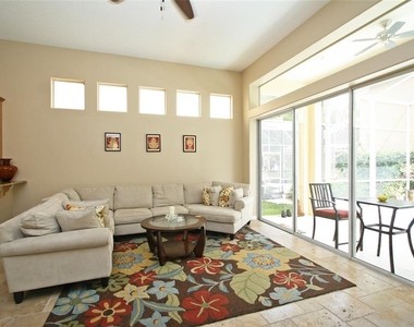 8424 Saint Marino Boulevard - Photo Thumbnail 9