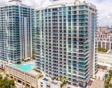 330 Sunny Isles Blvd - Photo Thumbnail 0