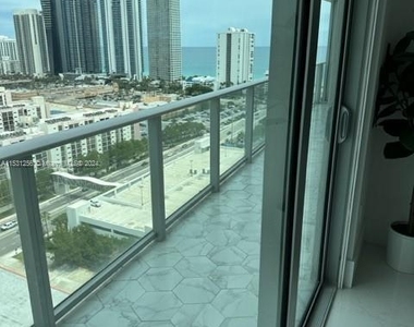 330 Sunny Isles Blvd - Photo Thumbnail 25