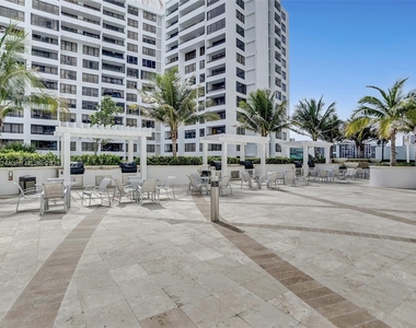 3101 S Ocean Dr - Photo Thumbnail 48