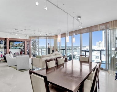 3101 S Ocean Dr - Photo Thumbnail 10