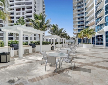 3101 S Ocean Dr - Photo Thumbnail 49