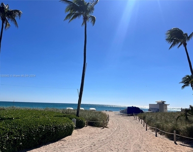 9801 Collins Ave - Photo Thumbnail 16