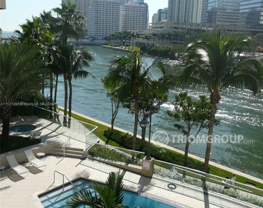 901 Brickell Key Blvd - Photo Thumbnail 11