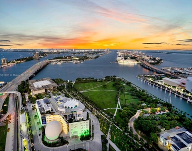 1100 Biscayne Blvd - Photo Thumbnail 25