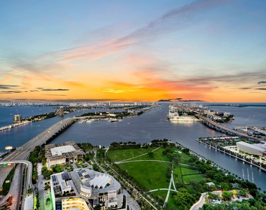 1100 Biscayne Blvd - Photo Thumbnail 24