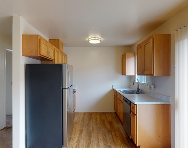 2073 Santa Rita Street - Photo Thumbnail 19