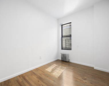 570 West 189th Street - Photo Thumbnail 3