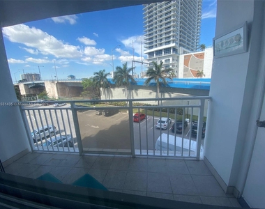 1801 S Ocean Dr - Photo Thumbnail 0