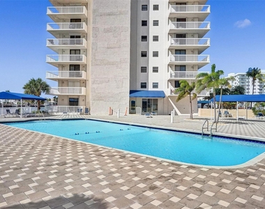 1600 S Ocean Dr - Photo Thumbnail 58