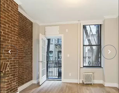521 East 5th Street - Photo Thumbnail 4
