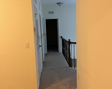 734 Silver Stream Lane - Photo Thumbnail 23