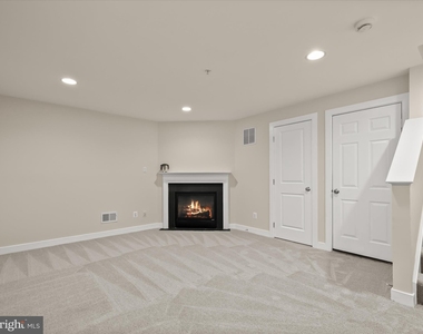 2356 Cobble Hill Terrace - Photo Thumbnail 11