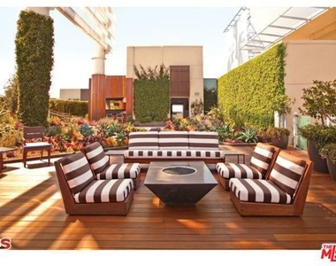 6250 Hollywood Blvd - Photo Thumbnail 26