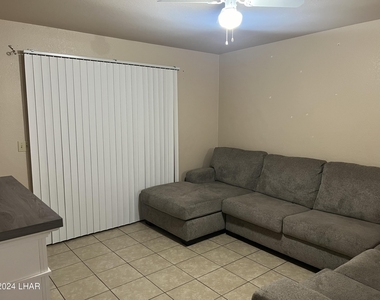 1810 Bimini Ln - Photo Thumbnail 5