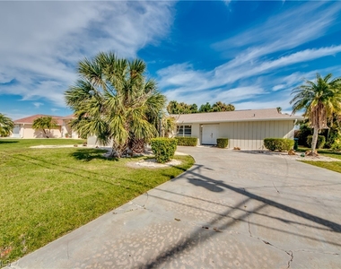 3727 Palm Tree Boulevard - Photo Thumbnail 1