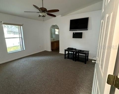 2204 Tealwood Circle - Photo Thumbnail 13