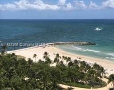 10275 Collins Ave - Photo Thumbnail 12