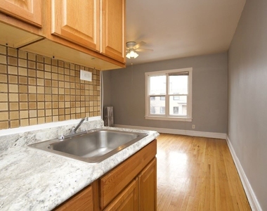 4602 N. Beacon, Unit C-6 - Photo Thumbnail 3