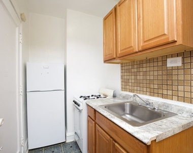 4602 N. Beacon, Unit C-6 - Photo Thumbnail 1