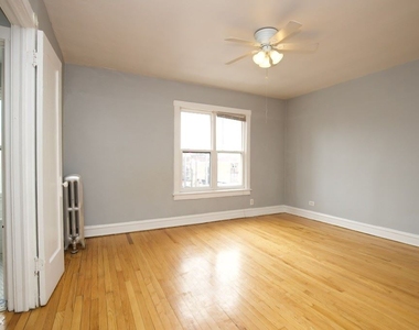 4602 N. Beacon, Unit C-9 - Photo Thumbnail 9