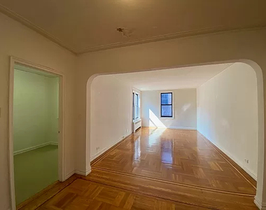 600 West 218th Street - Photo Thumbnail 1