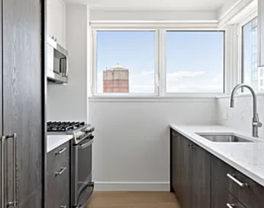 55 West 25th Street - Photo Thumbnail 5