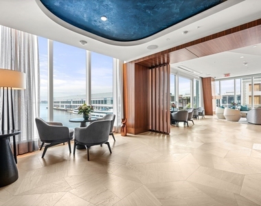 150 Seaport Blvd - Photo Thumbnail 19