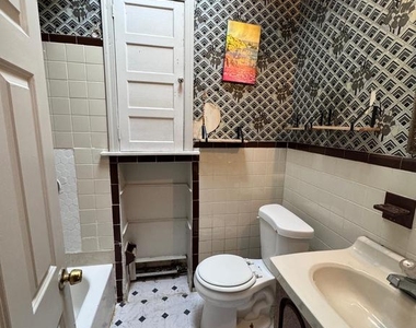 7415 Torresdale Ave - Photo Thumbnail 5