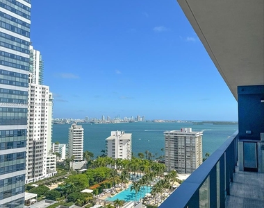 1451 Brickell Ave - Photo Thumbnail 11