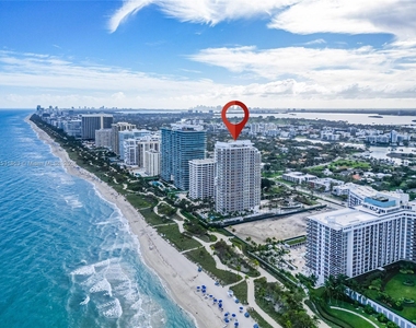 10225 Collins Ave - Photo Thumbnail 9