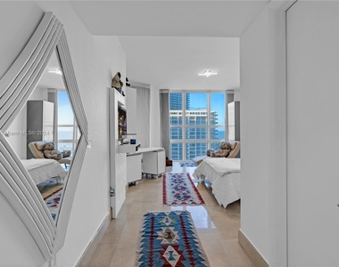 10225 Collins Ave - Photo Thumbnail 48