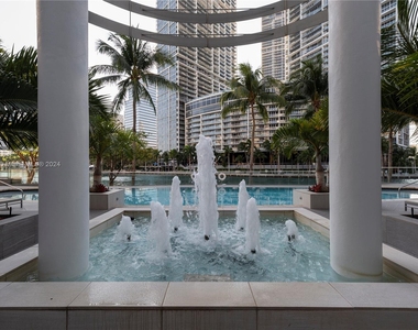 901 Brickell Key Blvd - Photo Thumbnail 28