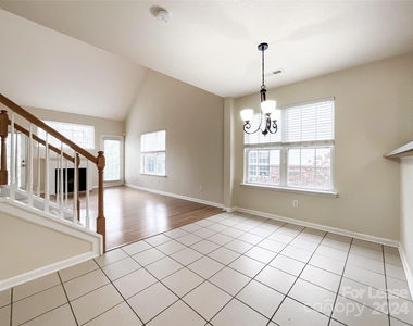 217 Arlington Downs Boulevard - Photo Thumbnail 11