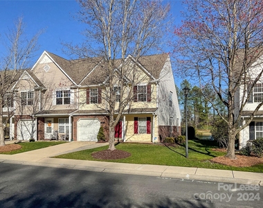 217 Arlington Downs Boulevard - Photo Thumbnail 42