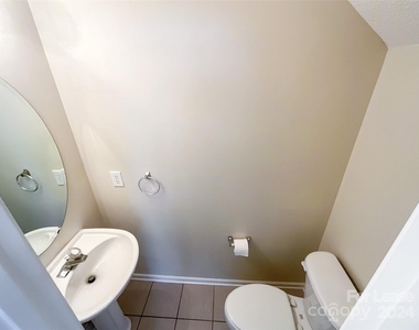 217 Arlington Downs Boulevard - Photo Thumbnail 36