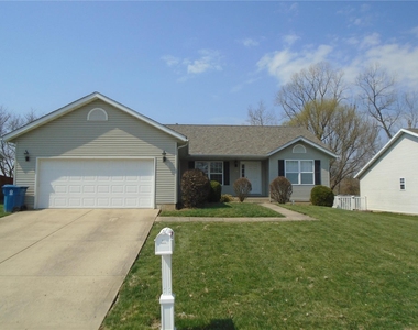 1526 Manchester Drive - Photo Thumbnail 0