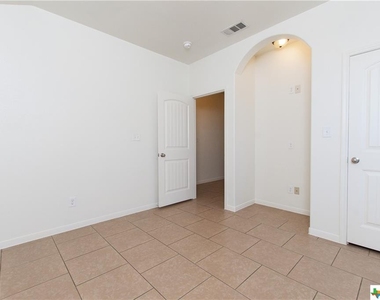 4602 Cambridge Drive - Photo Thumbnail 11