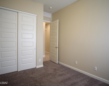 3462 W Ringtail Den Way - Photo Thumbnail 21