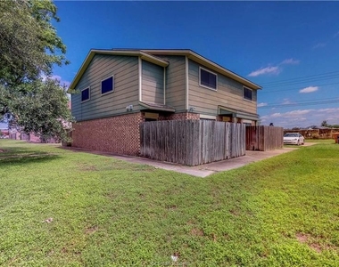 2807 Longmire Drive - Photo Thumbnail 0