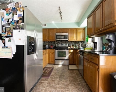 10681 Campus Way S - Photo Thumbnail 5